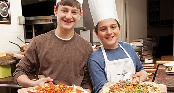 Four Seasons Kids Pizza making Class