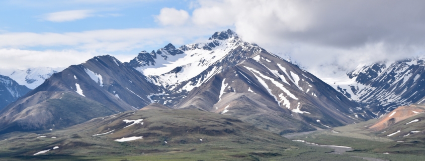 Beautiful Alaska mountain range in Denali National Park and Preserve